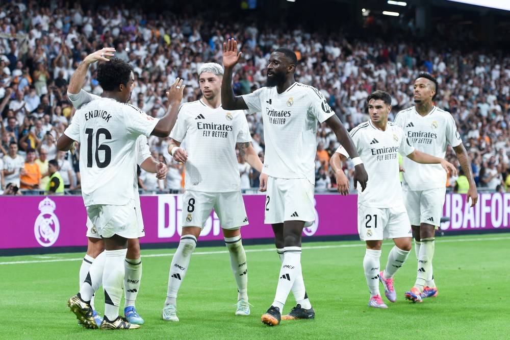 冰上运动的 冰上运动的