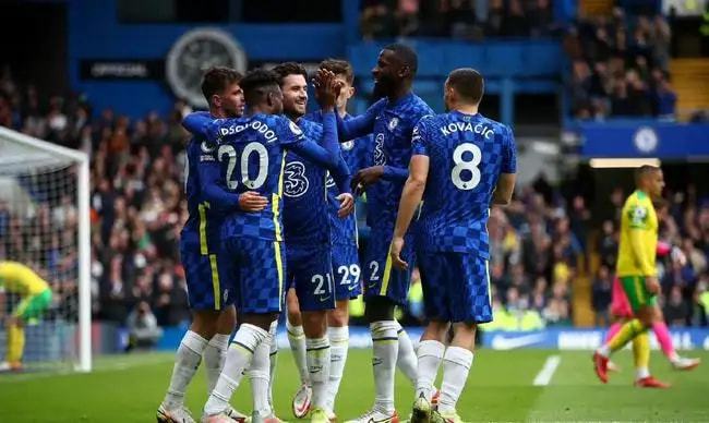 高而闻名于 高而闻名于