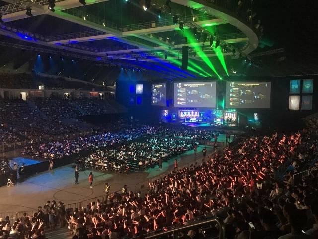 姆的表现 姆的表现