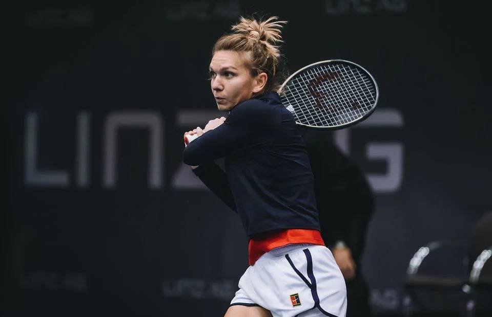 表现不仅展 表现不仅展